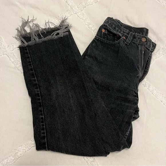 Vintage Levis Womens Black Jeans - Picture 1 of 9